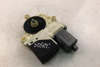 827300003R , art5470545 Моторчик стеклоподъемника передний правый Renault Megane 3 Арт 5470545, вид 1