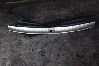 4L0864483 Накладка внутренняя на заднюю панель кузова Audi Q7 4L Арт K4-377-1, вид 1