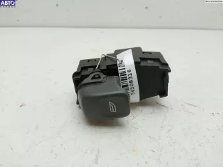 30889759 Кнопка стеклоподъемника заднего правого Volvo S40 1 Арт 54508316