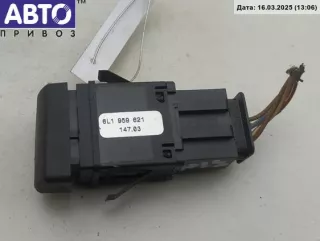 6L1959621 Кнопка обогрева заднего стекла Seat Ibiza 3 Арт 53777061, вид 2