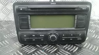 5J0035161 Магнитола Skoda Superb 2 Арт 3NK02I401, вид 1