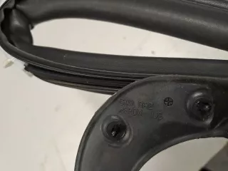 51767294464 Уплотнитель двери багажника BMW X5 F85 Арт Z319358, вид 2