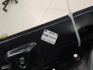 13350759 Стеклоподъемник передний правый Opel Astra J Арт ZAP314578, вид 2