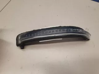 261604BA0B Указатель поворота в зеркало правый Nissan X-Trail T32 Арт ZAP320499, вид 1