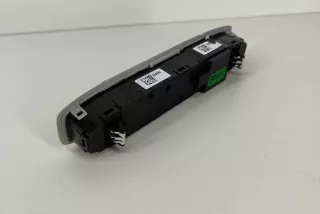 1092572-99-C , art9260589 Фонарь салона (плафон) Tesla model 3 Арт 9260589, вид 3