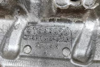 31686823 , art9435099 Декоративная крышка двигателя Volvo V90 2 Арт 9435099, вид 4