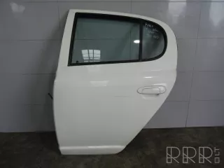 artAOP9643 Дверь передняя левая Toyota Yaris 1 Арт AOP9643