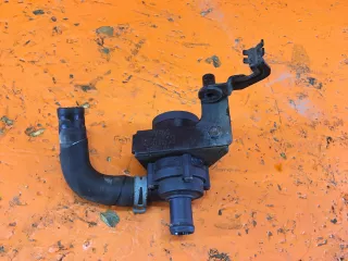 1K0121093AD  Насос антифриза дополнительный Volkswagen Golf 6 Арт 1008920v8, вид 1