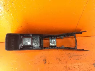 5885605010589120501058911050107414705020  Подлокотник Toyota Avensis 3 Арт 1002810, вид 4