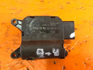 0132801345  Моторчик заслонки печки Volkswagen Passat B6 Арт 1008127, вид 1