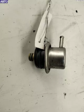 037133035C Датчик давления топлива Volkswagen Passat B5 Арт 54318680