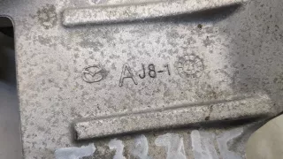 AJ8121 Кронштейн КПП Mazda 3 BP Арт 8722590, вид 2