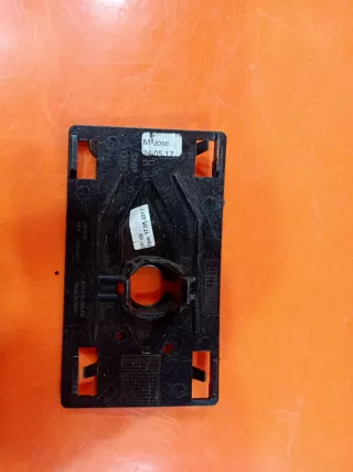 8u0919268ab кронштейн датчика парковки Audi Q3 1 Арт AR149031, вид 6