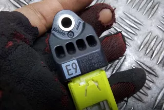 8983168030 , art9598795 Датчик удара Toyota Prius 4 Арт 9598795, вид 4