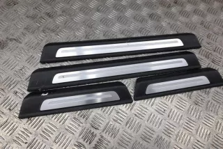 4M0853375B, 4M0853373C , art8040226 Молдинг (накладка кузовная) Audi Q7 4M Арт 8040226, вид 9