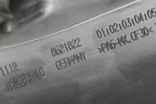8621822 , art8876861 Декоративная крышка двигателя BMW 5 G30/G31 Арт 8876861, вид 3