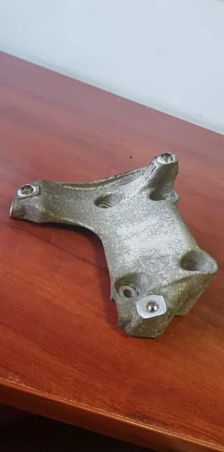 7505980 , art645414 Кронштейн компрессора кондиционера BMW 3 E90/E91/E92/E93 Арт 645414, вид 1