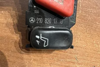 2108201310, #D4070 , art8215865 Кнопка аварийной сигнализации Mercedes E W210 Арт 8215865, вид 3