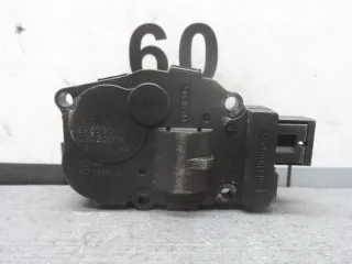 410475520 Моторчик заслонки печки Mercedes SK Арт 00148681, вид 1