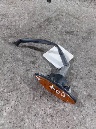  Повторитель передний левый Kia Shuma 2 Арт 46023058135, вид 1
