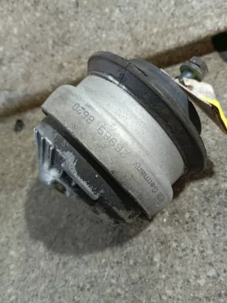 269698620 Подушка крепления двигателя Mercedes C W203 Арт 46023058354_3, вид 2