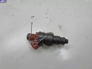90501588 Форсунка топливная Opel Omega B Арт 54523311, вид 1