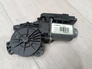 824601H000 Моторчик стеклоподъёмника передний правый Kia Ceed 1 Арт ZAP325571, вид 2