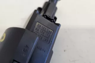 09175172, 09132299, 175185 , art9926102 Выключатель концевой (концевик) Opel Astra G Арт 9926102, вид 2