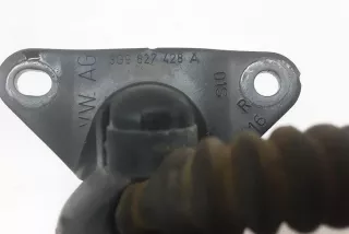 3G9827851B, 3G9827428A , art8079726 Амортизатор крышки багажника (3-5 двери) Volkswagen Passat B8 Арт 8079726, вид 4