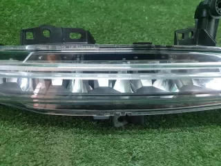 M8E215200AC ПТФ правая Land Rover Range Rover 5 Арт 0000006039639, вид 4