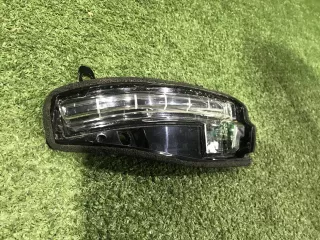 84150726 Указатель поворота в зеркало правый Chevrolet Camaro 6 Арт 0000006060947, вид 3