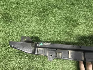 8W6807771 Кронштейн решетки радиатора Audi A5 (S5,RS5) 2 Арт 0000006108991, вид 8