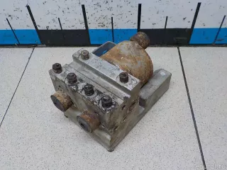 BVDH437A0 Блок ABS (насос) Mazda 323 BJ Арт E31213975, вид 2