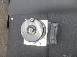  Блок ABS (насос) Mazda 3 BK Арт E7673068, вид 1