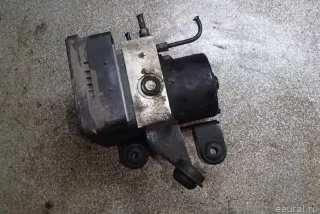  Блок ABS (насос) Mazda 3 BK Арт E50469491, вид 2