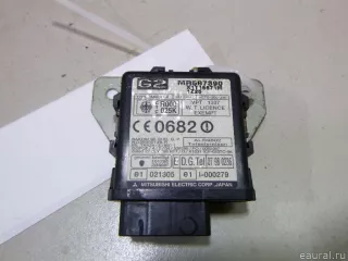 MR587390 Блок электронный Mitsubishi L200 3 Арт E14397384