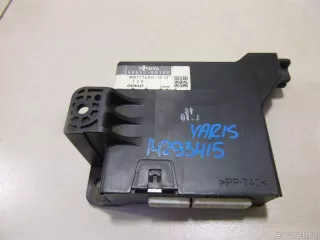 886500D180 Блок электронный Toyota Yaris 2 Арт E14293415