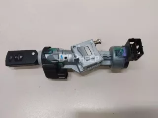  Блок управления двигателем Mazda 3 BK Арт AM22491207, вид 13