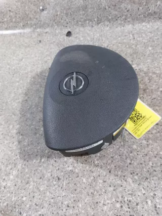 13188242,464064757 Подушка безопасности водителя Opel Combo C Арт 46023060887_1, вид 2