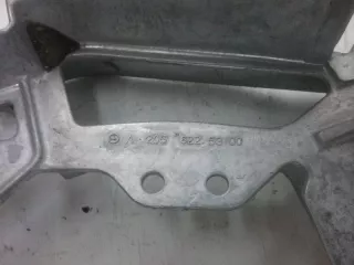 A2056225300 Крепление фары правой Mercedes C W205 Арт AK419742, вид 2