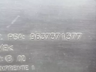 9637371377 Обшивка двери задней правой (дверная карта) Peugeot 307 Арт 2092989, вид 3