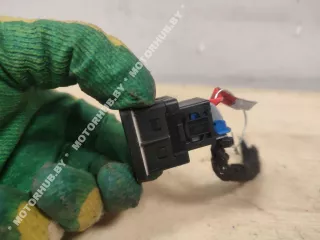  Разъем AUX / USB Alfa Romeo Giulietta Арт 00093060, вид 5