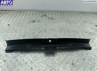 YL847840C08BC Накладка двери (крышки) багажника Ford Maverick 2 Арт 54431846, вид 2