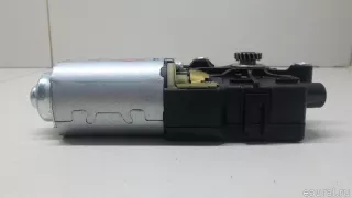 LR064633 Двигатель электролюка Land Rover Discovery 5 Арт E70676864, вид 4