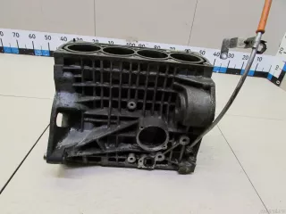 Блок двигателя Skoda Fabia 2 2008г.  - Фото 2