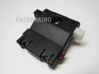 65209141491 Антенный усилитель BMW 3 E90/E91/E92/E93 Арт SM155601, вид 1