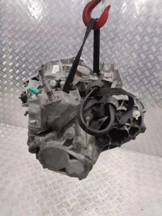 TL4A015 КПП (Коробка передач механическая) Renault Megane 2 Арт 39106, вид 3