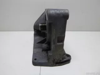 1385380 Ford Кронштейн масляного фильтра Ford S-Max 1 Арт E90117911, вид 4