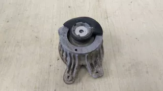 A2052406917 Подушка крепления двигателя Mercedes C W205 Арт W27549, вид 3