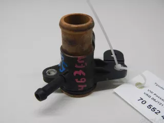 06J121132G VAG Фланец (тройник) системы охлаждения Volkswagen Jetta 5 Арт E70552456